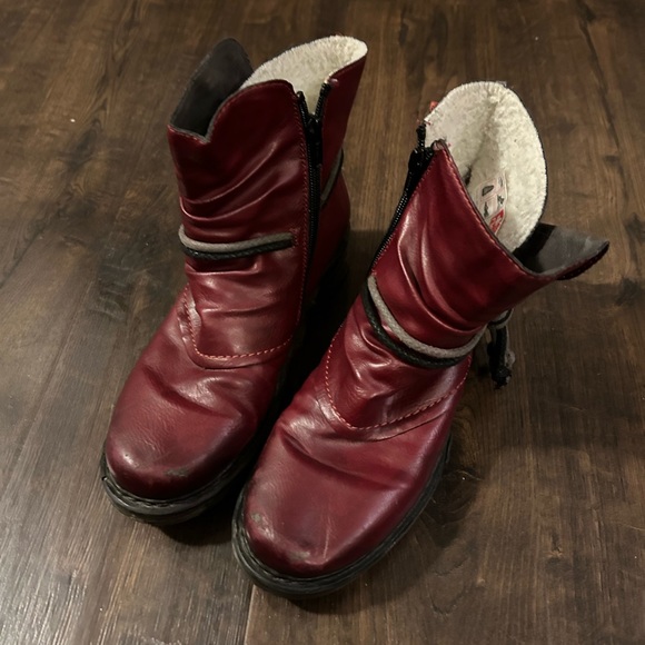 Rieker boot - Picture 3 of 4